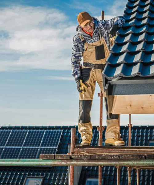 image-roofer-2 image-roofer-2